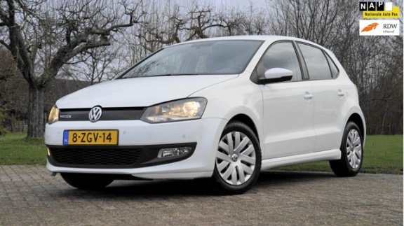 Volkswagen Polo - 1.4 TDI BlueMotion Navigatie parkeersensoren - 1