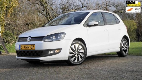 Volkswagen Polo - 1.4 TDI BlueMotion NAVIGATIE trekhaak - 1