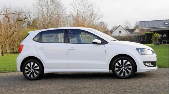 Volkswagen Polo - 1.4 TDI BlueMotion NAVIGATIE trekhaak - 1