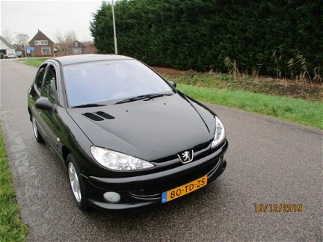 Peugeot 206 - 1.4 Air-line 3 5 Drs met Airco - 1