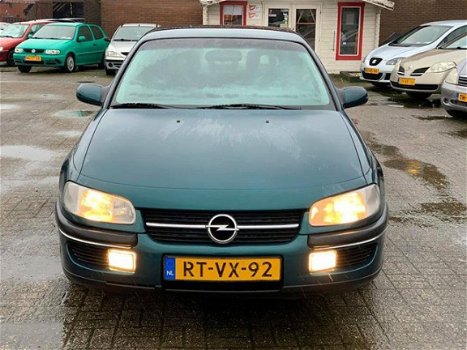 Opel Omega - 2.5i V6 CD Business OPRUIMINGSWEKEN BIJ PETER MULDER JR - 1