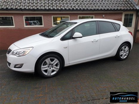 Opel Astra - 1.4 Turbo 120pk S/S Anniversary Edition - 1