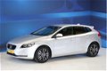 Volvo V40 - 1.5 T3 152pk MOMENTUM GEARTRONIC - 1 - Thumbnail