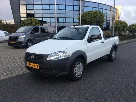 Fiat Strada Pick-up - Pick-up 1.3 MultiJet Trekking lang * EURO 5 - 1