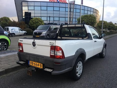 Fiat Strada Pick-up - Pick-up 1.3 MultiJet Trekking lang * EURO 5 - 1