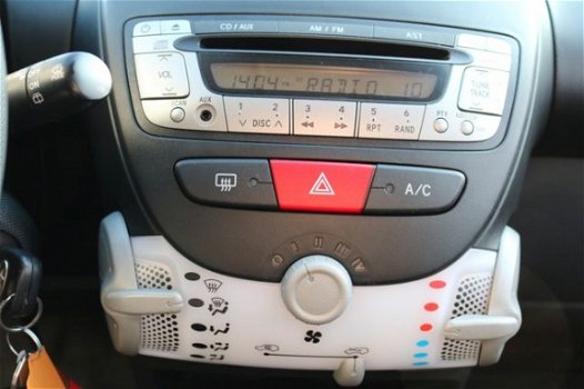 Toyota Aygo - 1.0 VVT-i Comfort - Airco - Elek. Ramen - CV - 1