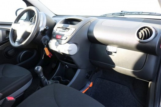 Toyota Aygo - 1.0 VVT-i Comfort - Airco - Elek. Ramen - CV - 1