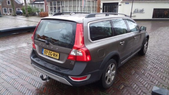 Volvo XC70 - 3.2 175KW AWD AUT Summum RIJKLAAR PRIJS - 1