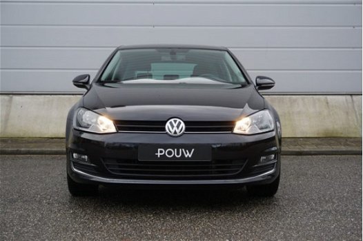 Volkswagen Golf - 1.4 TSI 125pk Highline + Trekhaak + App-Connect - 1