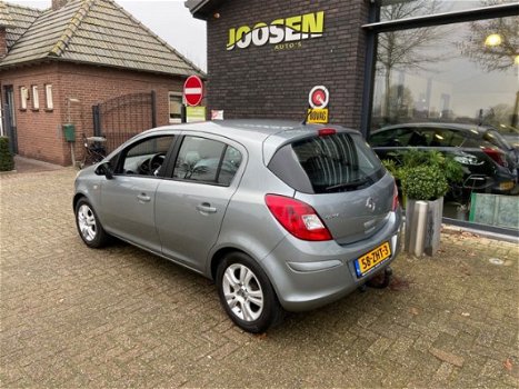 Opel Corsa - 1.2-16V COSMO - 1