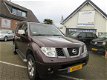 Nissan Pathfinder - 2.5 dCi LE Premium schuifdak/4x4 export only - 1 - Thumbnail