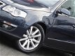 Volkswagen Passat - 1.8 TFSI Comfortline NAVIGATIE KEURIGE AUTO (bj2008) - 1 - Thumbnail