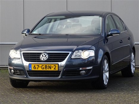 Volkswagen Passat - 1.8 TFSI Comfortline NAVIGATIE KEURIGE AUTO (bj2008) - 1