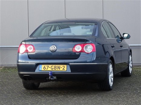 Volkswagen Passat - 1.8 TFSI Comfortline NAVIGATIE KEURIGE AUTO (bj2008) - 1