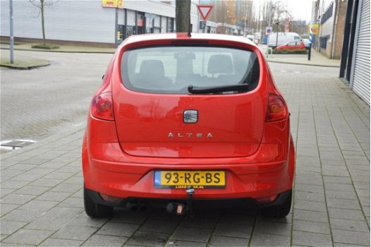 Seat Altea - 1.9 TDI Stylance 5Drs I Airco I Sport velgen I Trekhaak I Dealer onderhouden - 1