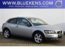 Volvo C30 - 1.6 Advantage - Airco- 17'' Cratus LMV - Dealer Onderhoud - Radio/CD Speler - Sunblinds