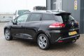 Renault Clio Estate - 1.5 dCi ECO Night&Day (90pk) Navi/ Airco/ Cruise/ Elek. pakket/ Isofix/ Blueto - 1 - Thumbnail