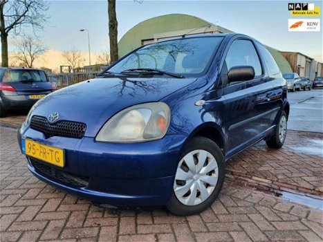 Toyota Yaris - 1.0-16V VVT-i Terra NAP APK 4/2020 - 1