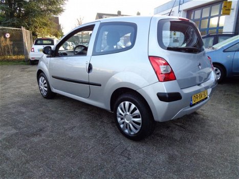 Renault Twingo - 1.2-16V Authentique / AIRCO / ELEK RMN / C.VERGR.AFSTANDBEDIEND / RADIO-CD MP3 / IN - 1