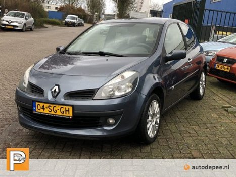 Renault Clio - 1.4-16V Dynamique Luxe AIRCO/LM. VELGEN/EL. RAMEN/CENTR. VERGR. rijklaarprijs - 1