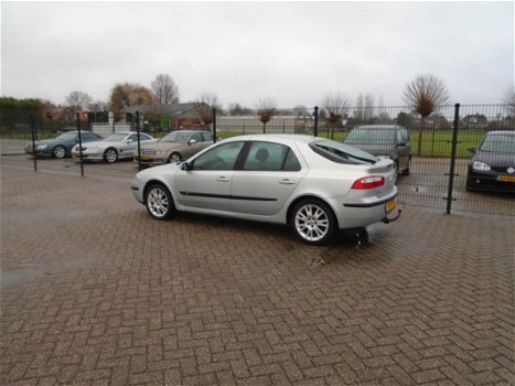 Renault Laguna - APK AIRCO GOED RIJDEND NETTE AUTO - 1