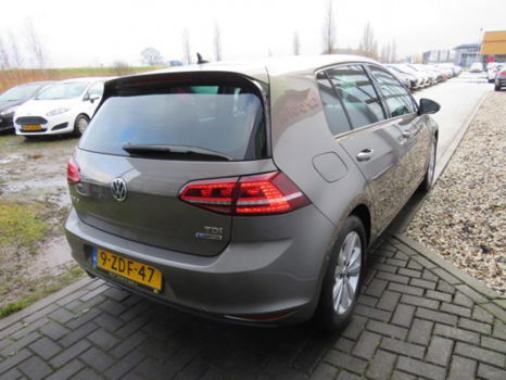 Volkswagen Golf - 1.6 TDI Highline BlueMotion Xenon LED Gr Navi Clima PDC Bluetooth Cruise - 1