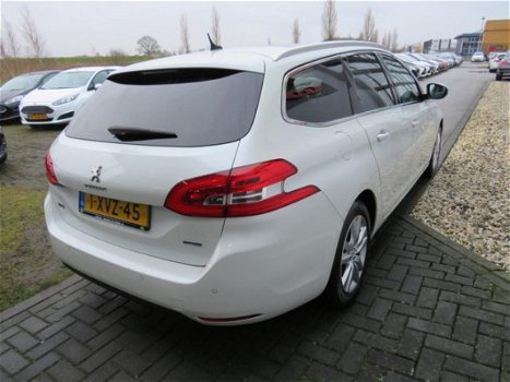 Peugeot 308 SW - 1.6 BlueHDI Blue Lease Executive Panoramadak Navi Clima PDC Bluetooth Cruise - 1