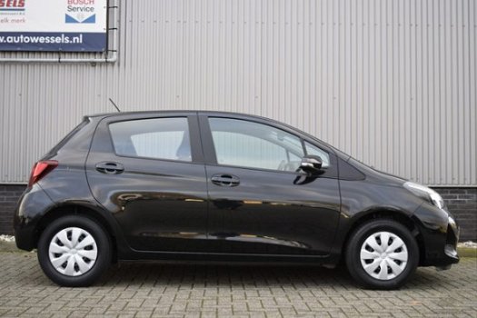 Toyota Yaris - 1.0 VVT-i Aspiration camera, bluetooth tel, airco - 1