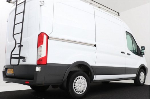 Ford Transit - 350 2.2 TDCI L2H2 Ambiente 125 pk 3p. | Navi | Parkeersensoren | Bluetooth - 1