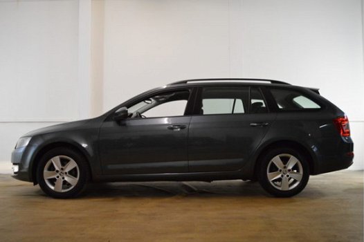 Skoda Octavia Combi - 1.6 TDI BUSINESSLINE NAVI/ECC/PDC/LMV - 1