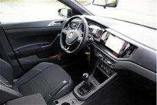 Volkswagen Polo - 1.0 TSI Comfortline Business Navigatie/Climate controle/Cruise controle adaptief/P