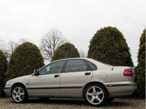 Volvo S40 - 1.8 Europa / Airco / Trekhaak - 1