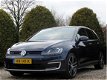 Volkswagen Golf - 1.4 TSI GTE / Navi / Camera / 18 inch - 1 - Thumbnail