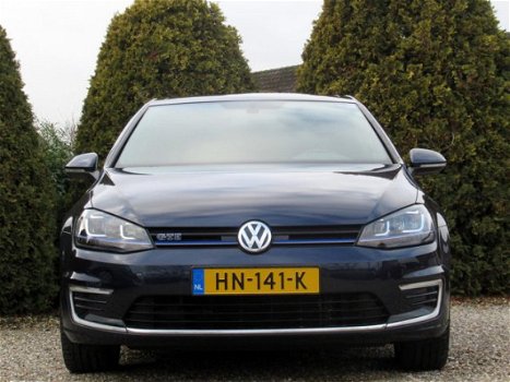 Volkswagen Golf - 1.4 TSI GTE / Navi / Camera / 18 inch - 1