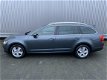 Skoda Octavia Combi - 1.6 TDI ECC NAVI XENON PDC LMV CHROOM - 1 - Thumbnail