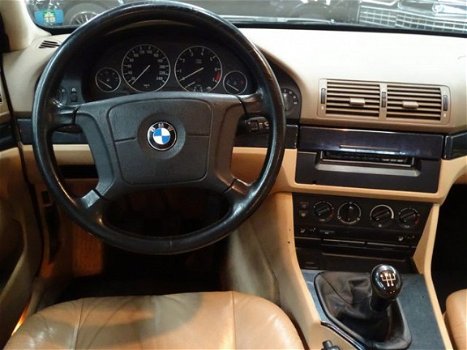 BMW 5-serie Touring - 523i Airco climate control trekhaak leer - 1