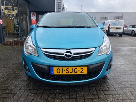 Opel Corsa - 1.4-16V Color Edition - AIRCO - DONKER GLAS - SPORTVELGEN 17 - TREKHAAK - 1