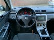 Volkswagen Passat Variant - 2.0 TDI Comfortline Zondag's open - 1 - Thumbnail