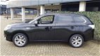 Mitsubishi Outlander - 2.0 PHEV Instyle | Panoramadak | Leder bekled. | Ach - 1 - Thumbnail