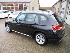 BMW X1 - sDrive18i High Executive Leder, Navi, PDC, Xenon