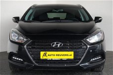 Hyundai i40 Wagon - 1.7 CRDi Navigatie / Automaat / lichtmetalen velgen