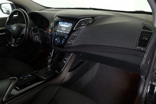 Hyundai i40 Wagon - 1.7 CRDi Navigatie / Automaat / lichtmetalen velgen - 1