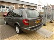 Chrysler Grand Voyager - 2.8 CRD LX.airco, cruise, controle.7.persoons - 1 - Thumbnail