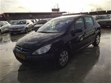 Peugeot 307 - 1.6 16V