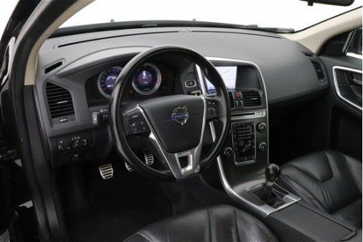 Volvo XC60 - 2.0 D3 R-Design | Navigatie | Leder | Xenon | PDC - 1