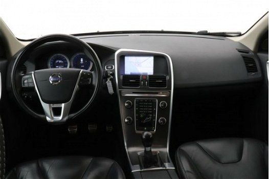Volvo XC60 - 2.0 D3 R-Design | Navigatie | Leder | Xenon | PDC - 1