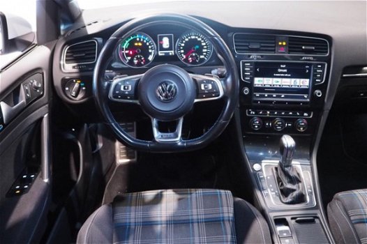 Volkswagen Golf - 1.4 TSI GTE Panoramadak - 1