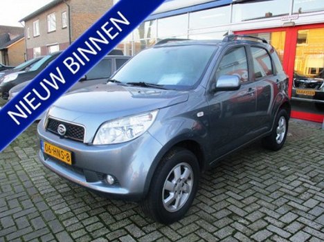 Daihatsu Terios - 1.5-16v Expedition 2WD 1e eigenaar | dealer NL auto | trekhaak | airco - 1