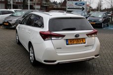 Toyota Auris - 1.8 HYBRID LEASE PANODAK NAVI NL-AUTO