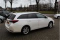 Toyota Auris - 1.8 HYBRID LEASE PANODAK NAVI NL-AUTO - 1 - Thumbnail